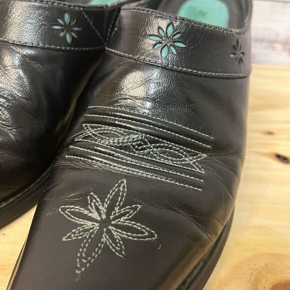 ARIAT 13301 WESTERN COWBOY MULE BOOTIE POINTY TOE BLACK TURQUOISE WOMEN’S 7B - Picture 7 of 12